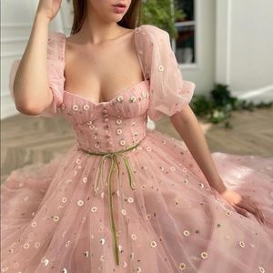 cottagecore teuta matoshi strawberry pink gerbera dress in size 6